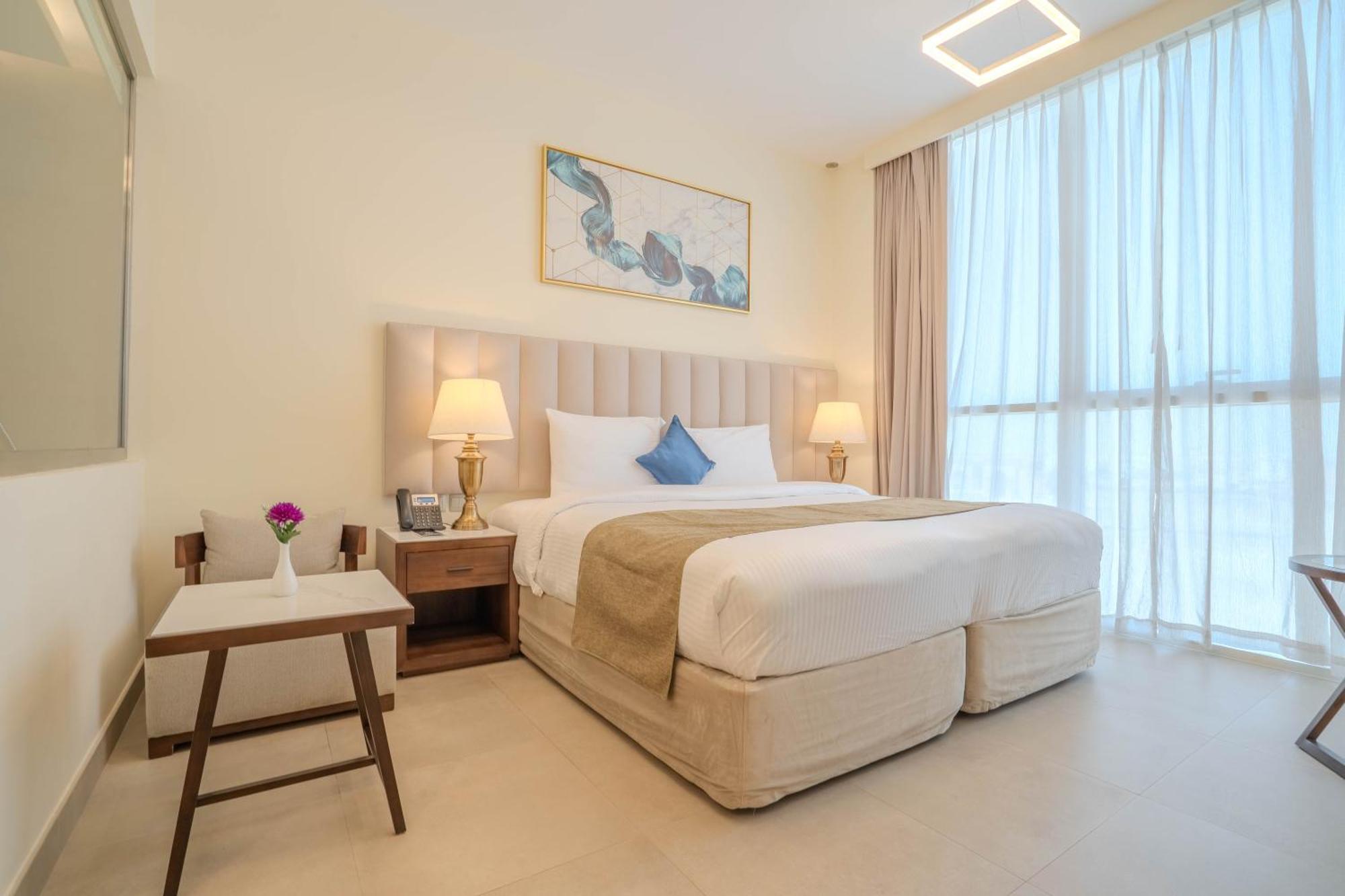 Saray Deluxe Hotel Apartments Abu Dhabi Exterior photo